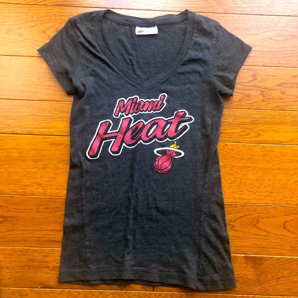 Miami Heat Women’s‎ Shirt